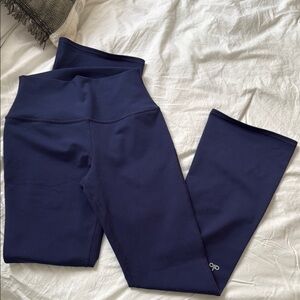 ALO Yoga Navy 7/8 Boot Cut Pants